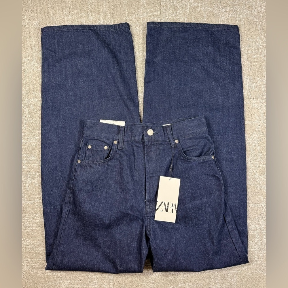 ZARA Mid Rise Loose Fit Wide Leg Medium Wash NWT Womens Jean Size 0
